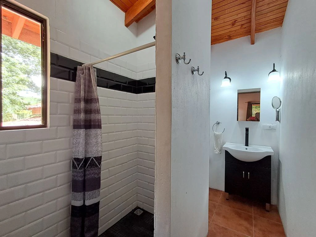 Casa Mariola: PRICE REDUCTION | Colonial Charm Meets Tropical Living in Samara Woods - Gallery image 15