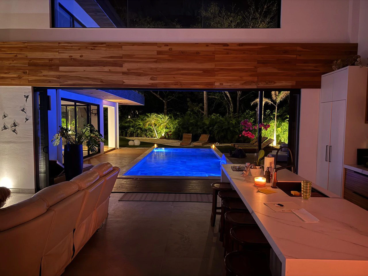 Casa La Ola Perfecta: Luxury 5-Bedroom Home with Pool Near the Beach in Hacienda Pinilla - Gallery image 35