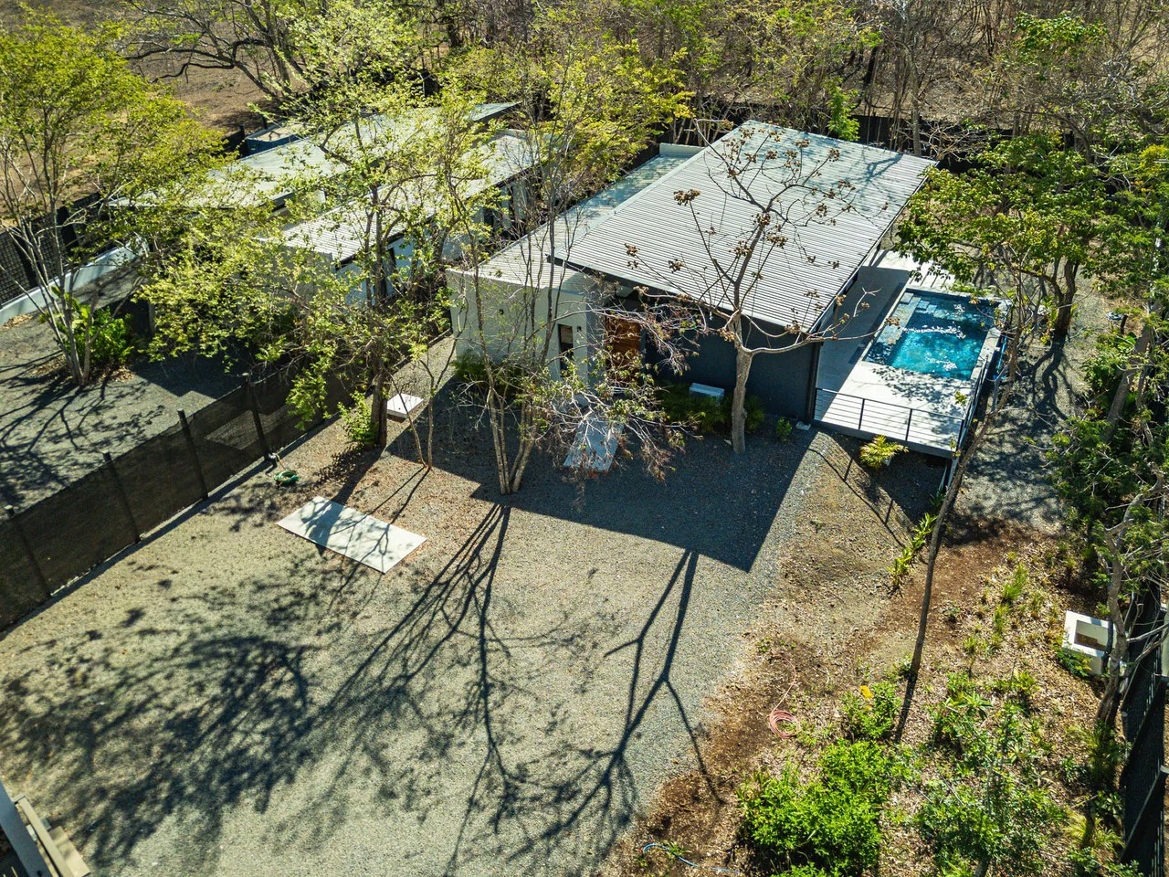 Casa Almendro: Contemporary 3BR Home - Gallery image 3