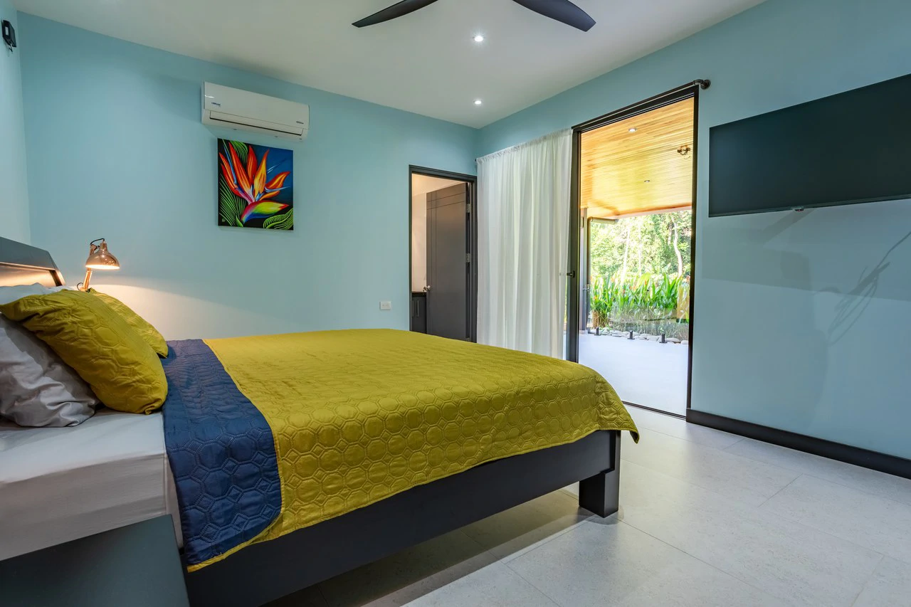 Custom Built Luxury Retreat with Guest Villas in Ojochal - Gallery image 18