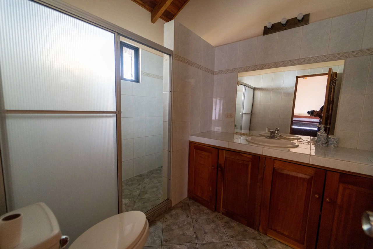 Casa Danny 2BR/2BA Home in the Center of Samara - Gallery image 16