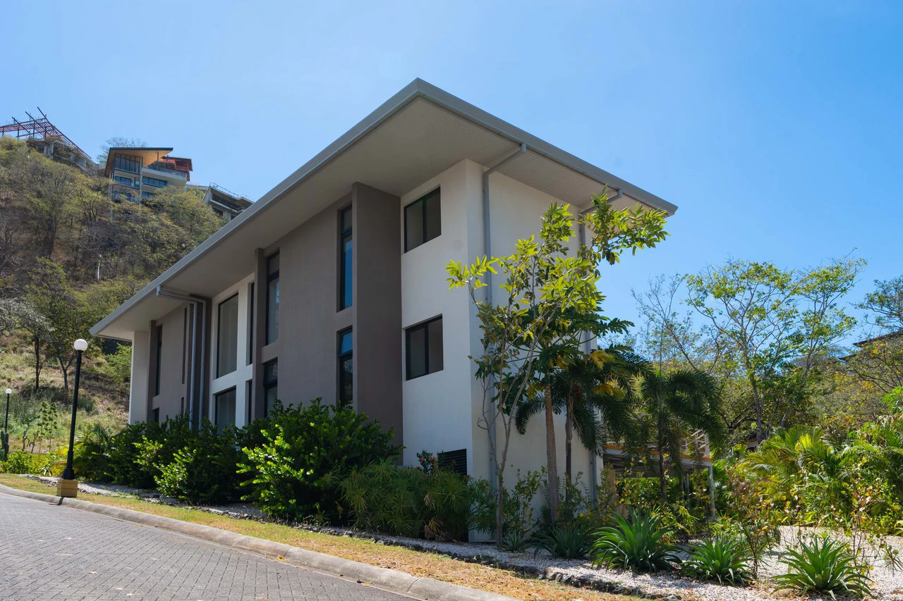 Casa Zoul: A Luxurious residence in the prestigious SENDEROS gated community of Tamarindo! - Gallery image 38