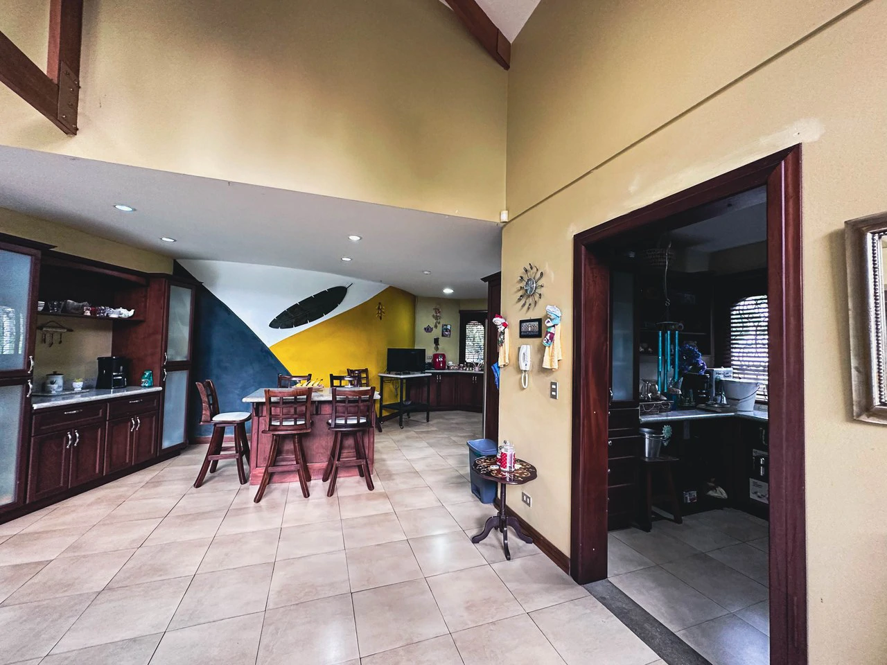 Mountain House For Sale in San Miguel - Gallery image 8