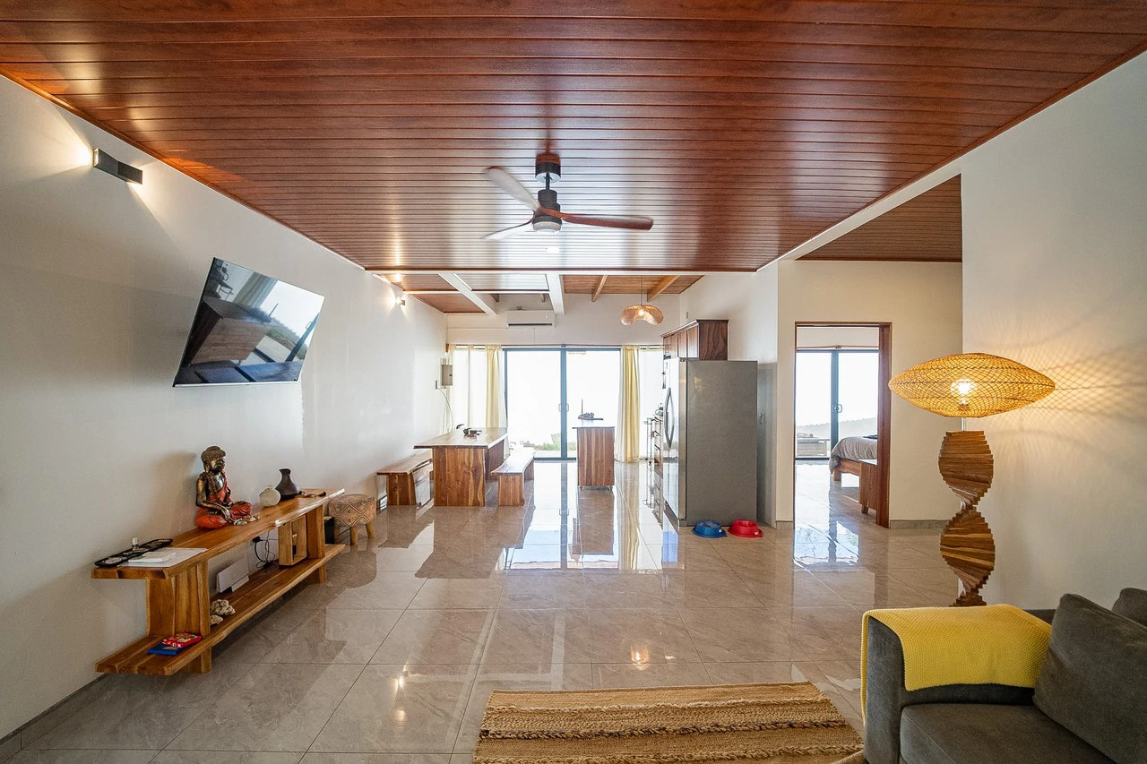 Casa Cielo y Tierra: In Town Income Generating Duplex - Gallery image 12