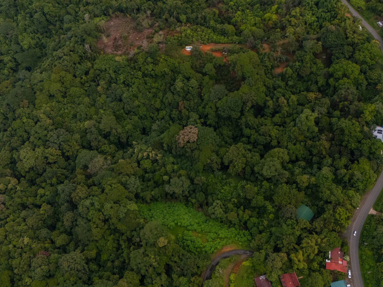 Prime 7.8 Acre Commercial Property with Restaurant for Sale in Costa Rica - Gallery image 57