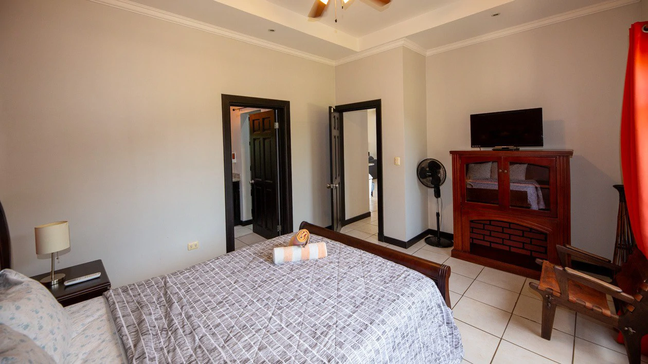 Fantastic Casa Oasis, walk to the beach in Bejuco!: Private Pool in Highly Sought after Neighborhood Ner the beach! - Gallery image 17
