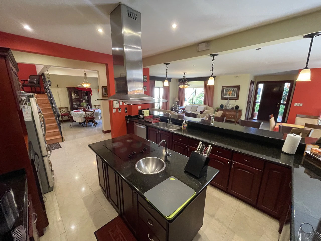 Dona Rosa: House For Sale in Bosques de Doña Rosa - Gallery image 7