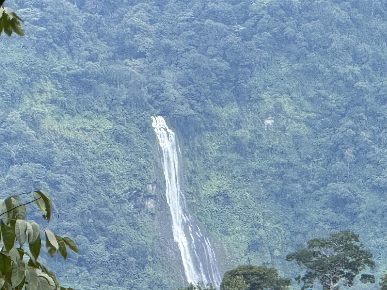 2.6 Acre Waterfall View Property in Playa Dominical Costa Rica - Gallery image 3