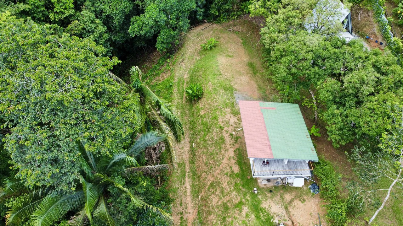 Investment Opportunity in Playa Hermosa – Fixer-Upper with Great Potential! - Gallery image 26