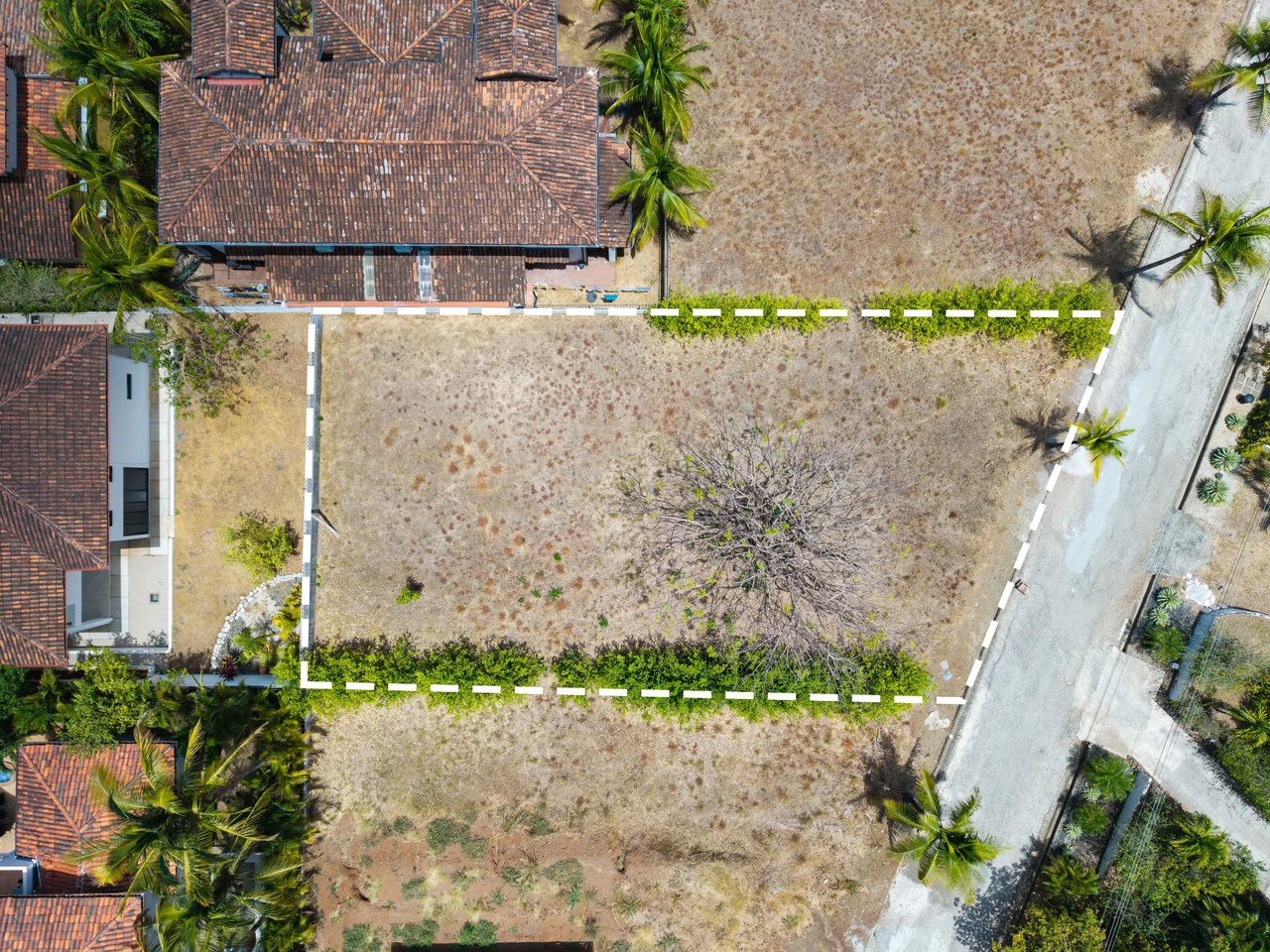 Altos Flamingo Lot 18: Ready-to-Build Lot in Gated Altos de Flamingo Just Minutes from the Beach - Gallery image 5
