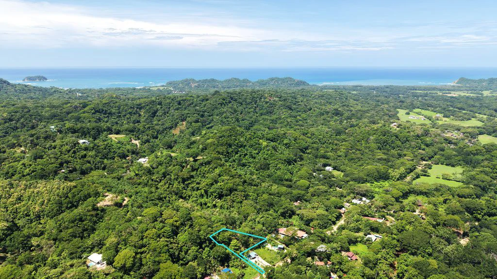 Lote Budry: Exclusive Elevated Lot with Stunning Mountain & Jungle Views Near Samara Beach - Gallery image 2