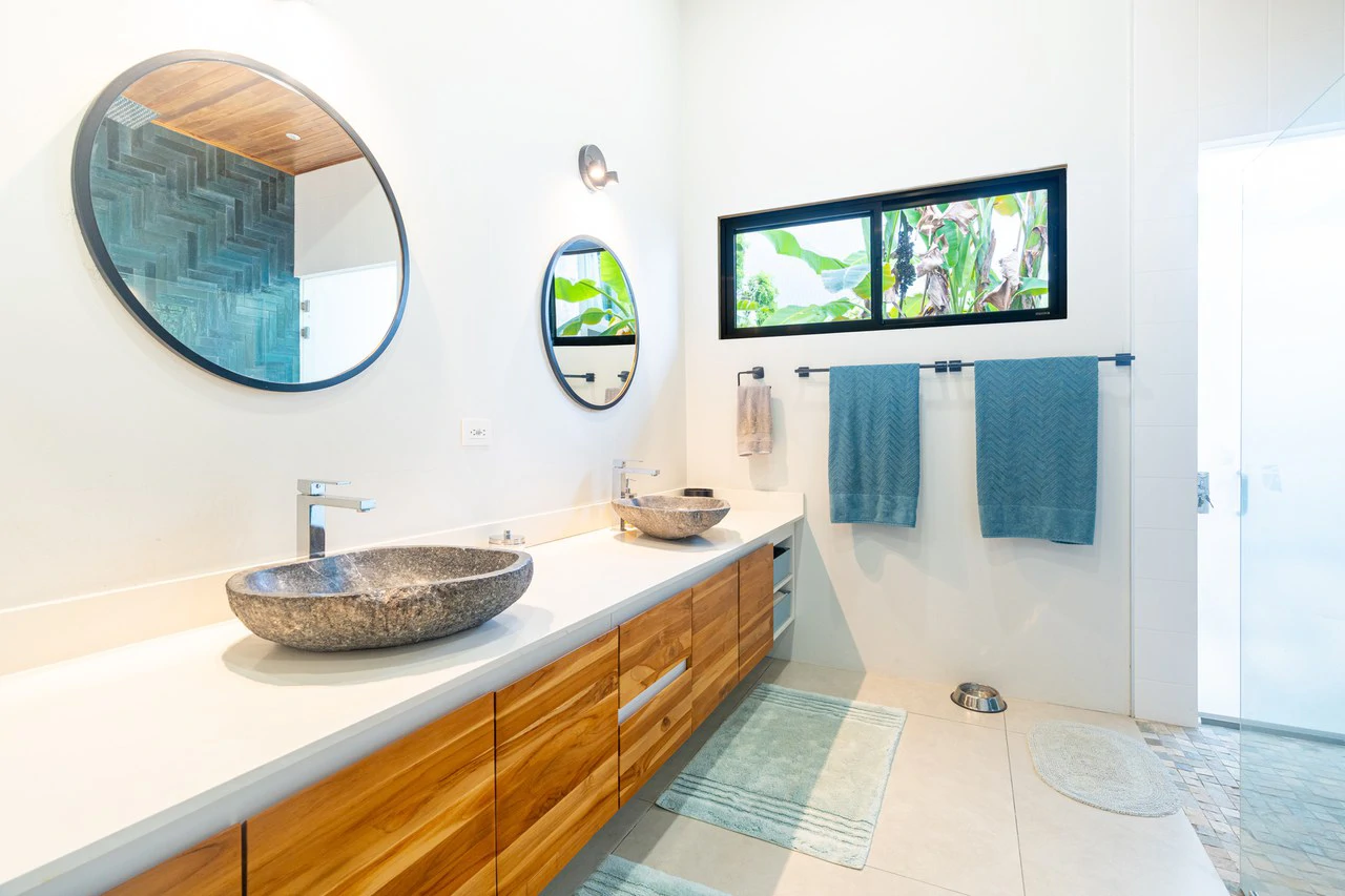 Casa Cola Ballena: Modern new construction, walk to the beach, Best in class location - Gallery image 34