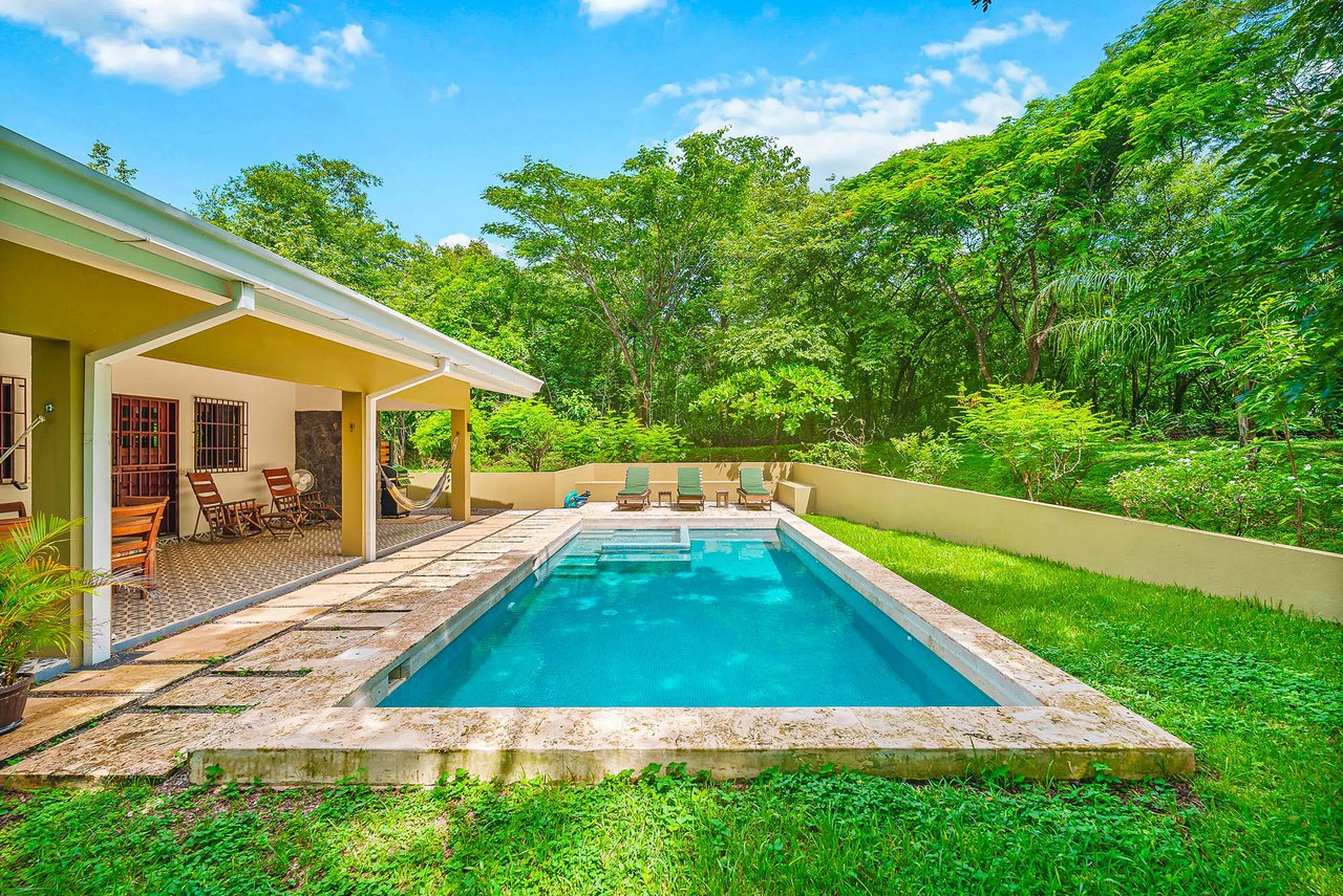 Campo de Sueños: Fresh 3BR Beach Home & Pool on 3/4 Acre - Gallery image 8