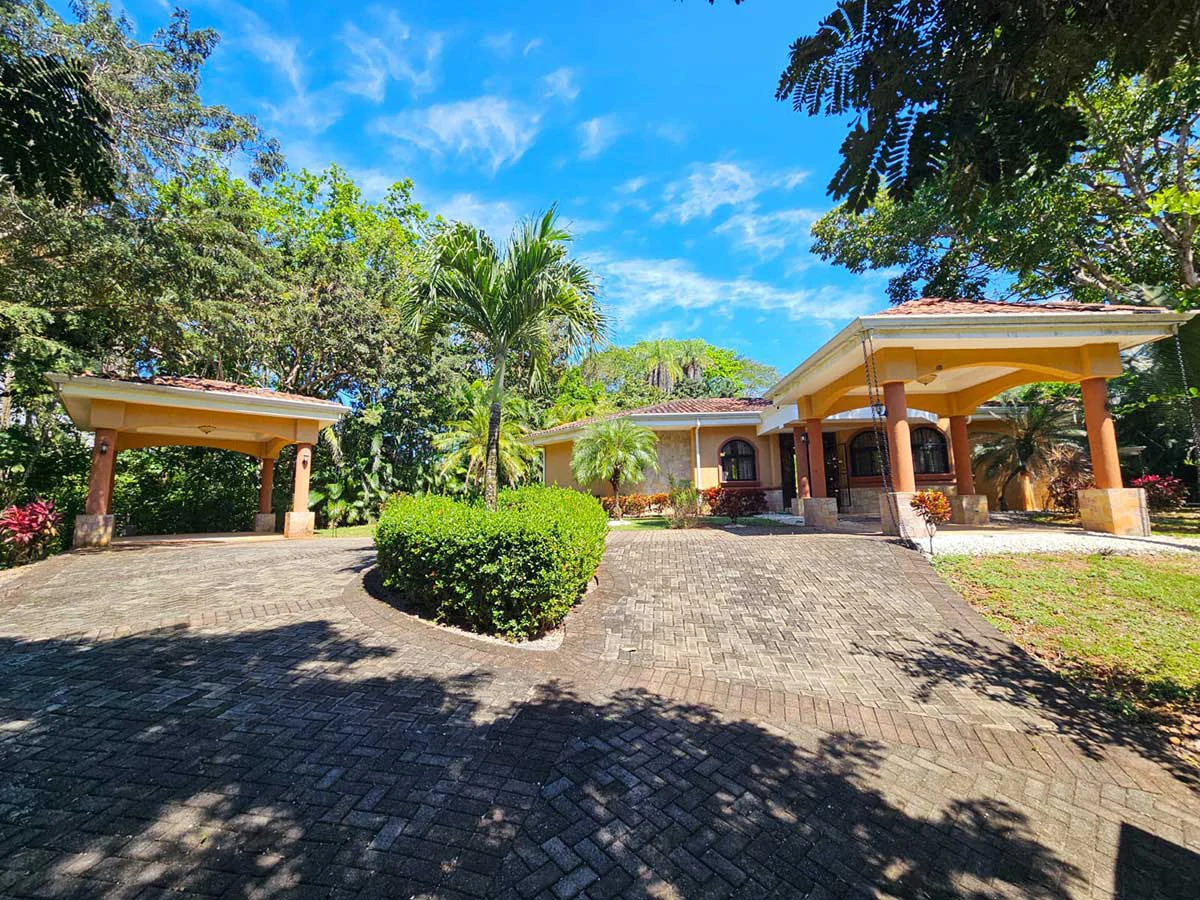 ID 4160: Villa Luna: 3-Bedroom Pool Home in Playa Tambor, Nicoya Peninsula - Gallery image 46