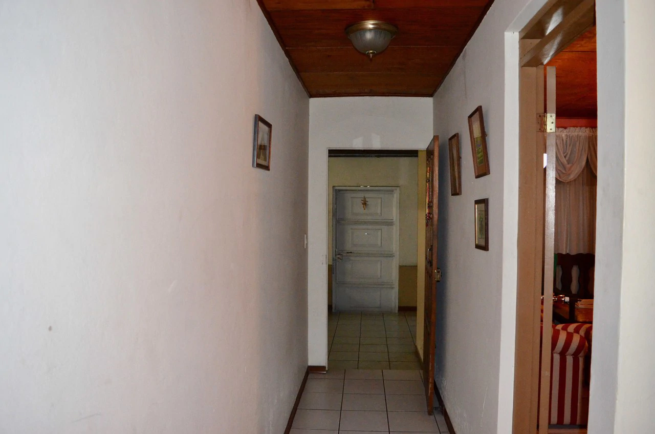 House For Sale in Heredia - Gallery image 28
