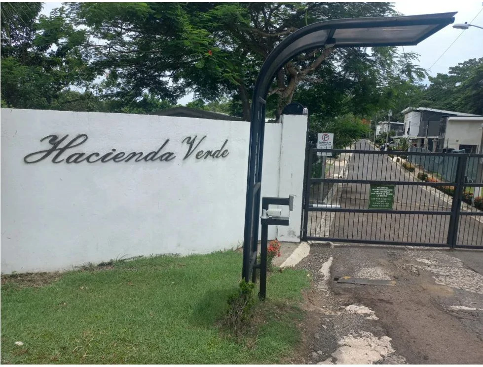 Residential Lot in Jacó, Garabito, Puntarenas: Your Opportunity to Build Your Ideal Home - photo 3
