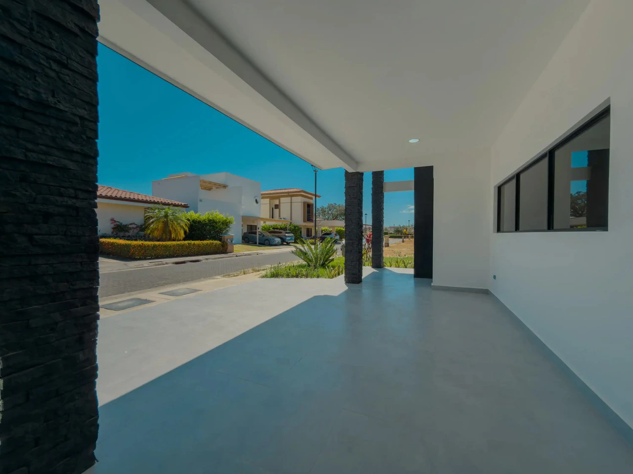 HOUSE FOR SALE IN A GATED COMMUNITY – LIBERIA, GUANACASTE - Gallery image 9