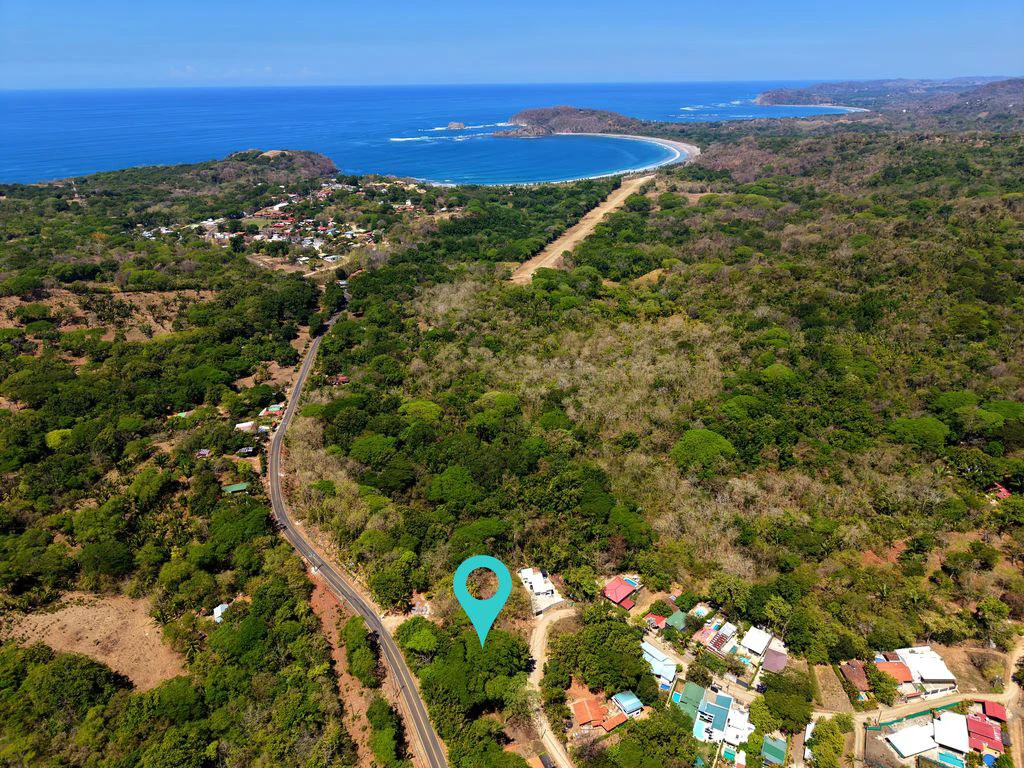 Lote Del Bosque: Buildable Lot with Mountain Views – Prime Location in Playa Carrillo - Gallery image 3