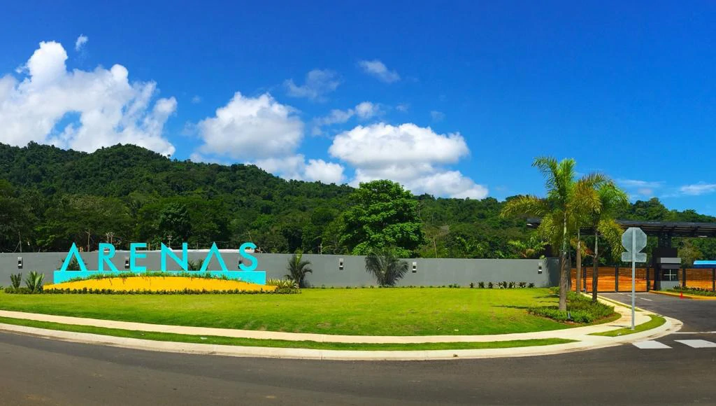 Mountain and Near the Coast Home Construction Site For Sale - Lot in Gated Community Near the Beach. Playa Herradura Costa Rica - Gallery image 8