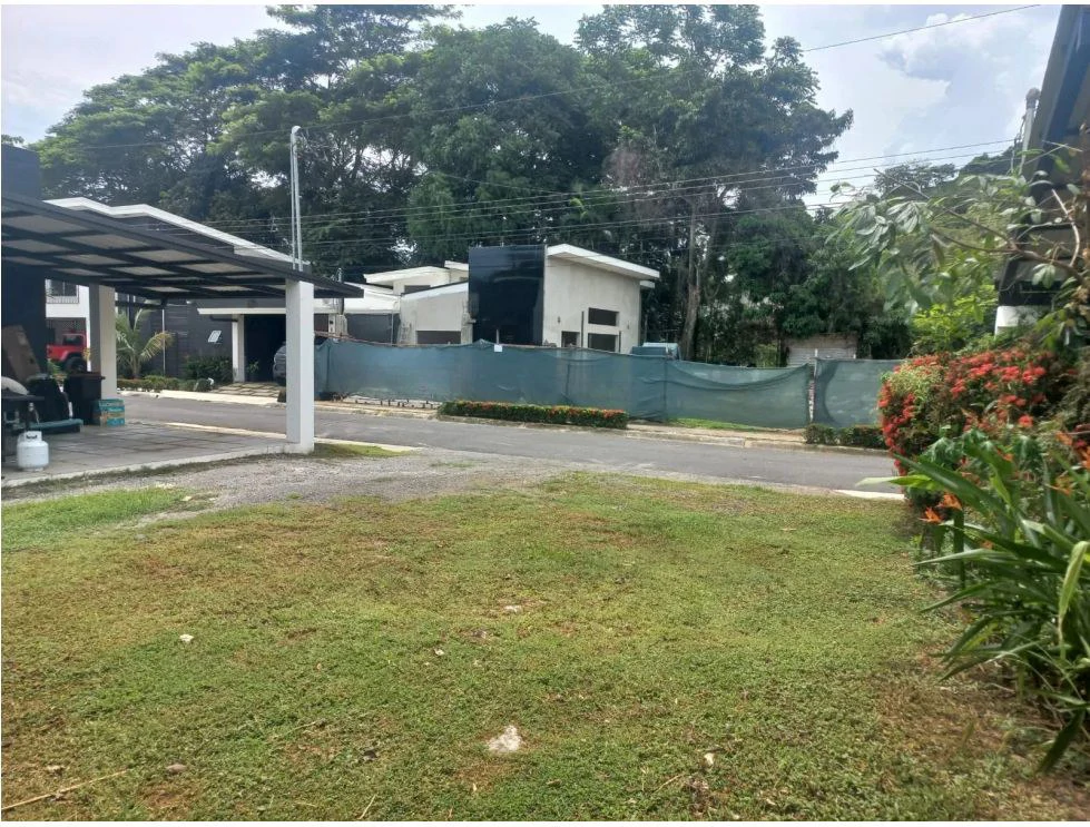 Residential Lot in Jacó, Garabito, Puntarenas: Your Opportunity to Build Your Ideal Home - photo 12