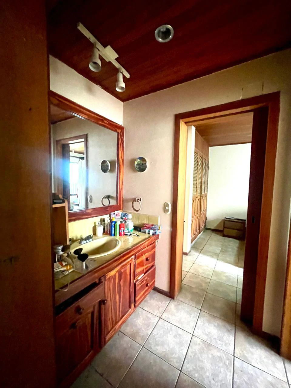 House to Remodel with 1,700 sq m of Land in Pozos, Santa Ana - Gallery image 14