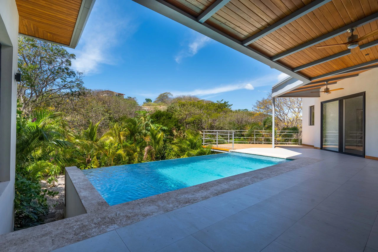 Casa Zoul: A Luxurious residence in the prestigious SENDEROS gated community of Tamarindo! - Gallery image 30