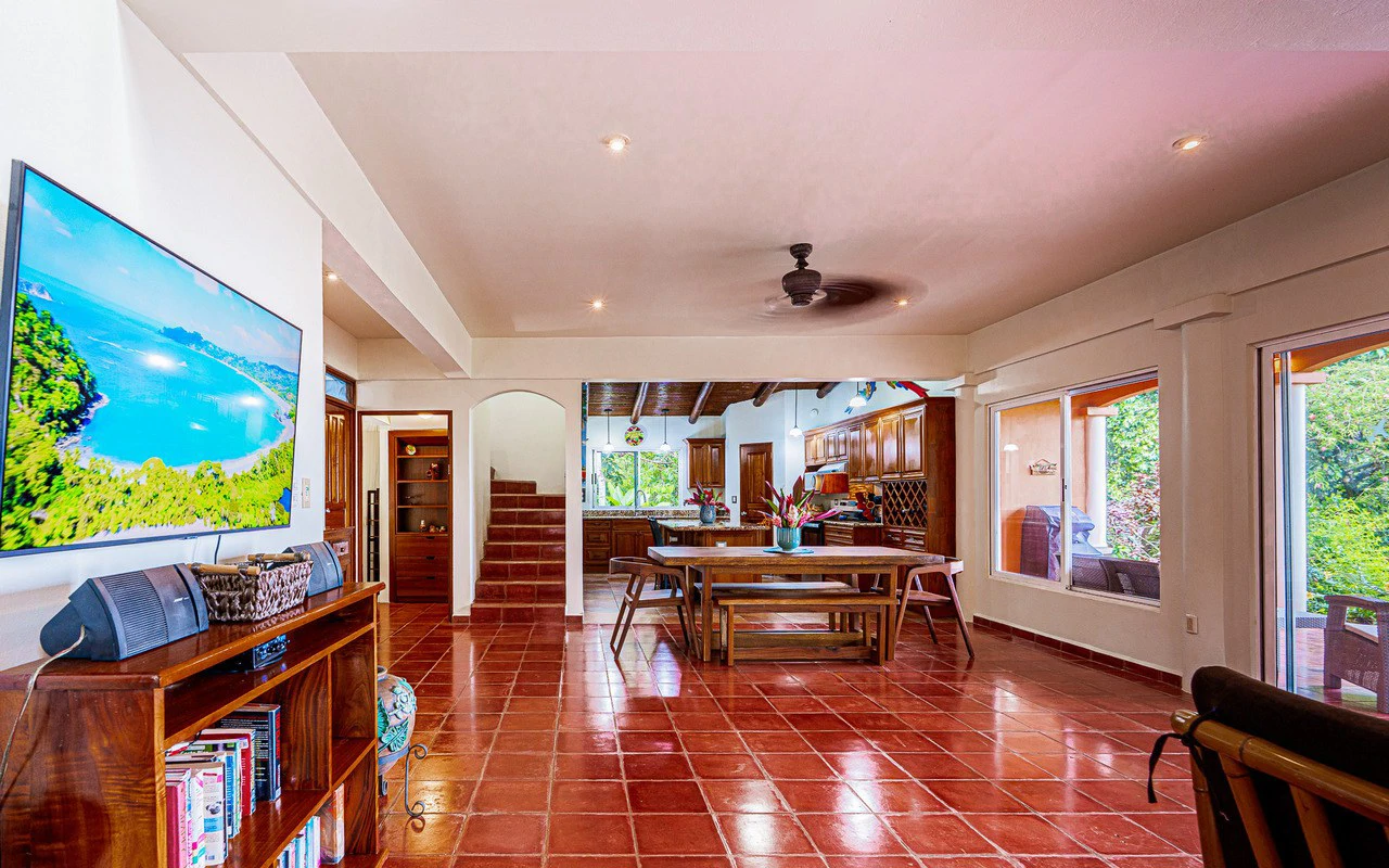 Whale's Tail Ocean View Estate with Extra Lot in Between Uvita and Dominical - Gallery image 48