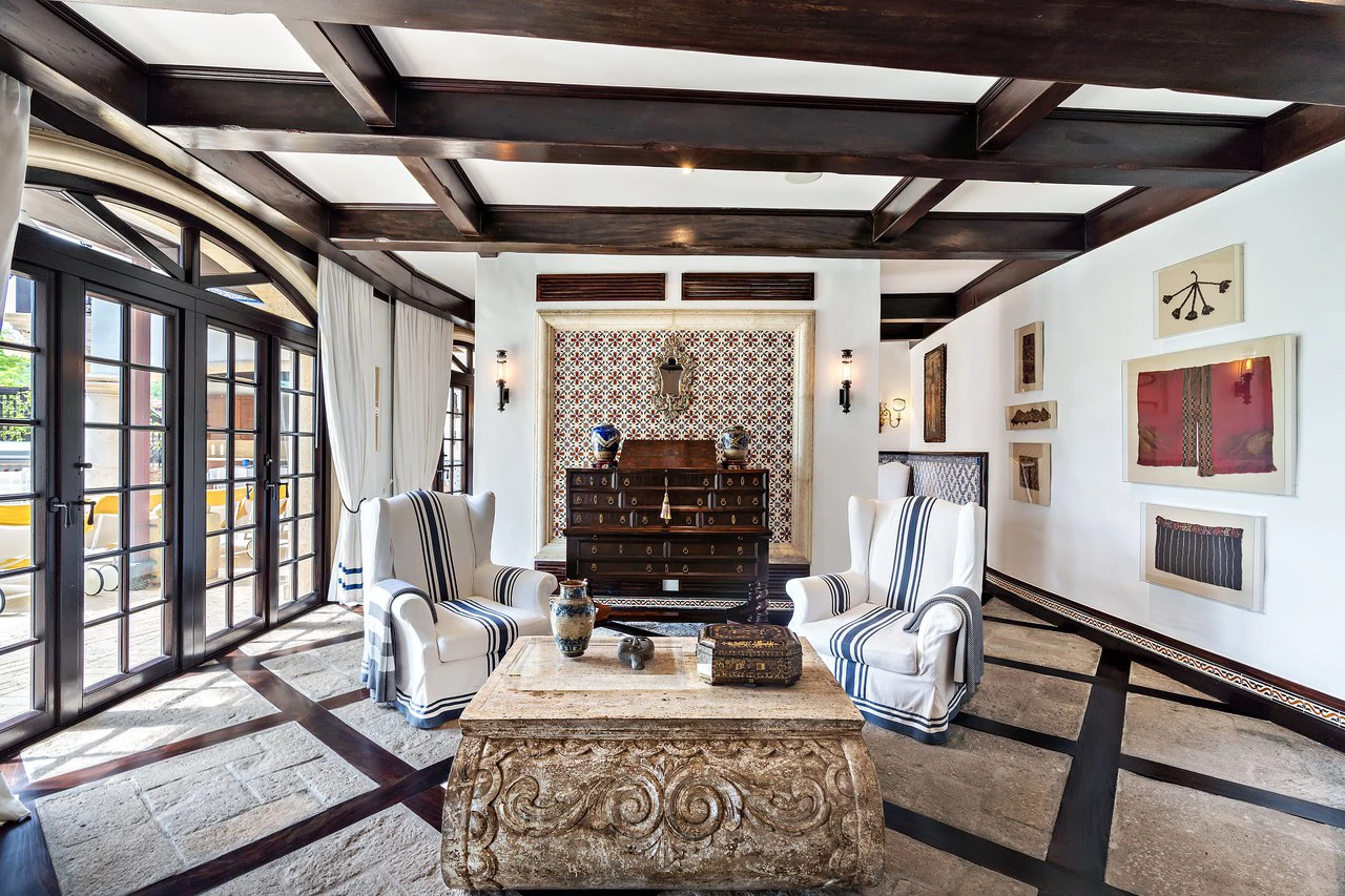 27 Cartagena: Unique Luxury Beachfront Home - Gallery image 10