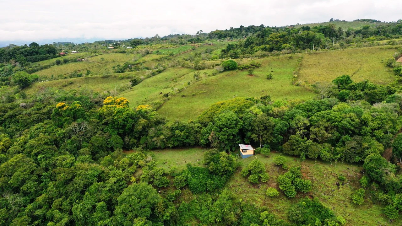 45 Acre Premier Riverfront Ranch in Santa Teresa Pérez Zeledón - Gallery image 15