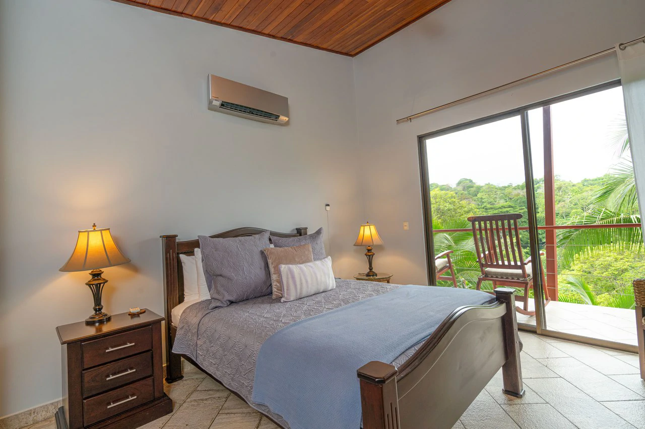 Casa Serenidad, Nature Lover's Dream Villa: Mountain House For Sale in Manuel Antonio - Gallery image 12