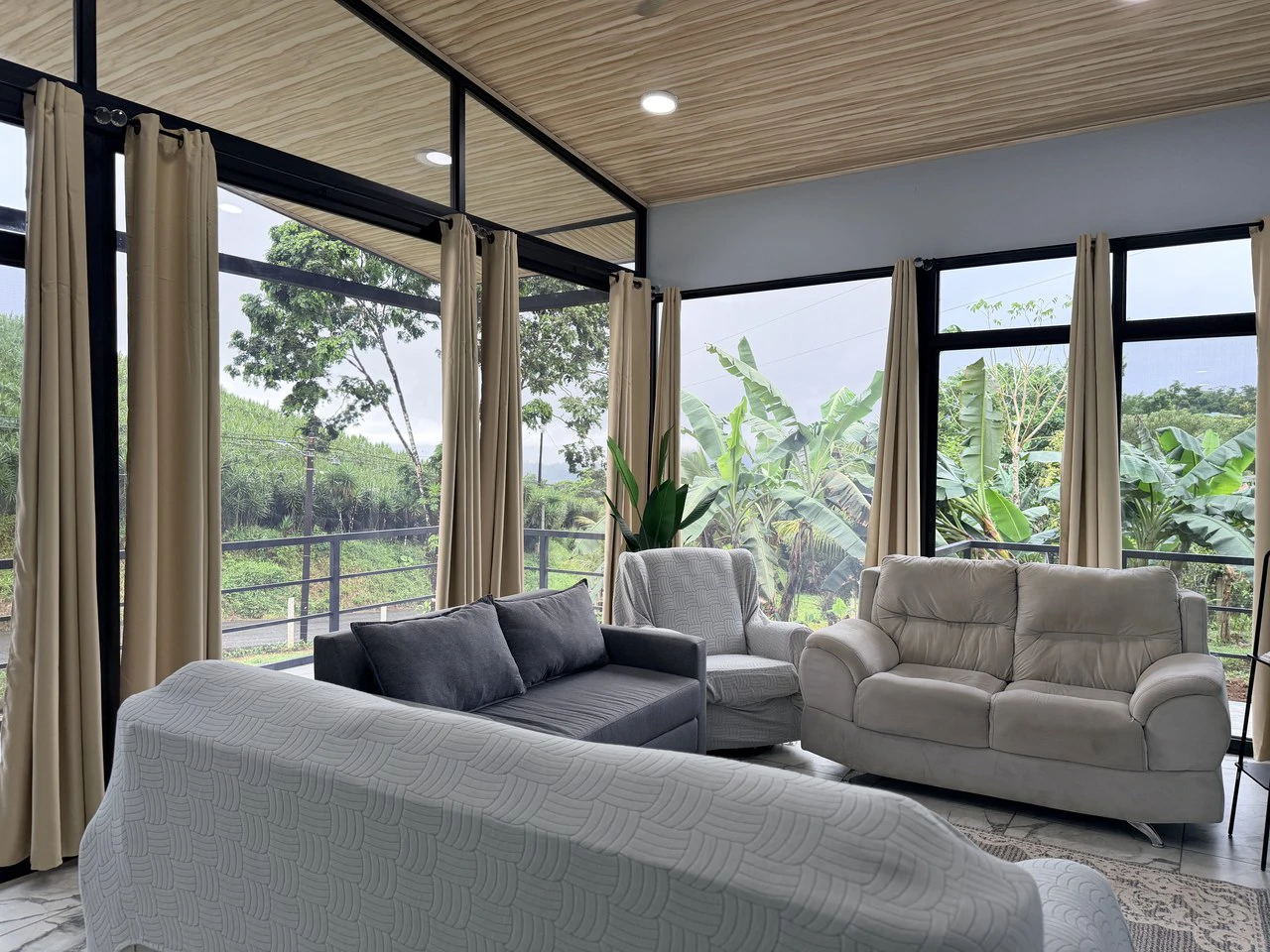 Mountain and Countryside House For Sale in La Tigra - Gallery image 14