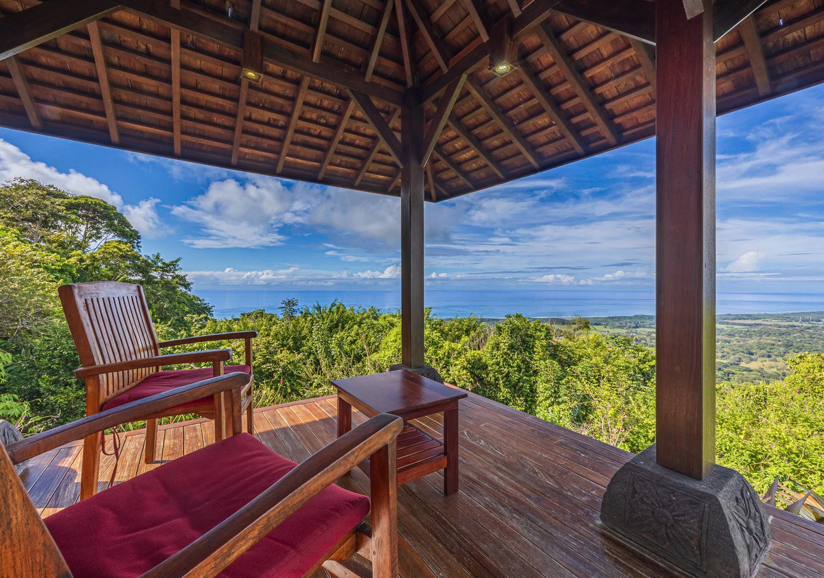 1.37 ACRES – 2 Bedroom Bali Style Home With Pool And THE BEST Ocean View!!!!! - Gallery image 29