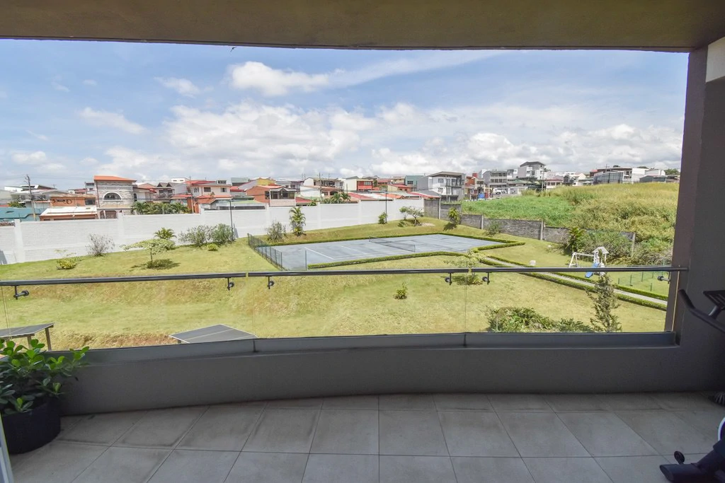 Apartamento de 2 Habitaciones + Sala de TV en Torres de Velarde Heredia: Apartment For Sale in Barreal - Gallery image 11