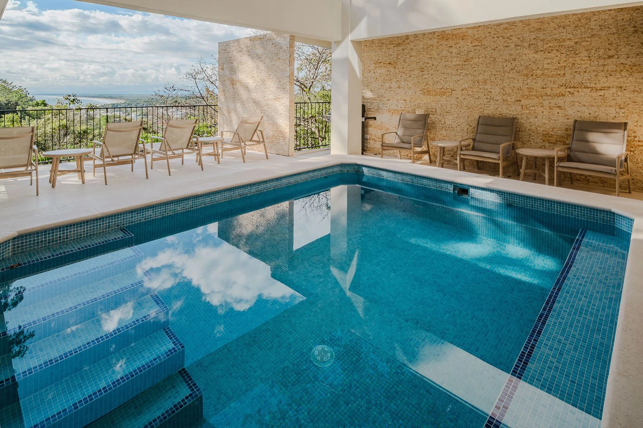 Exceptional Ocean & Jungle-View Estate in a Prestigious Gated Community near Marina Pez Vela - Gallery image 26