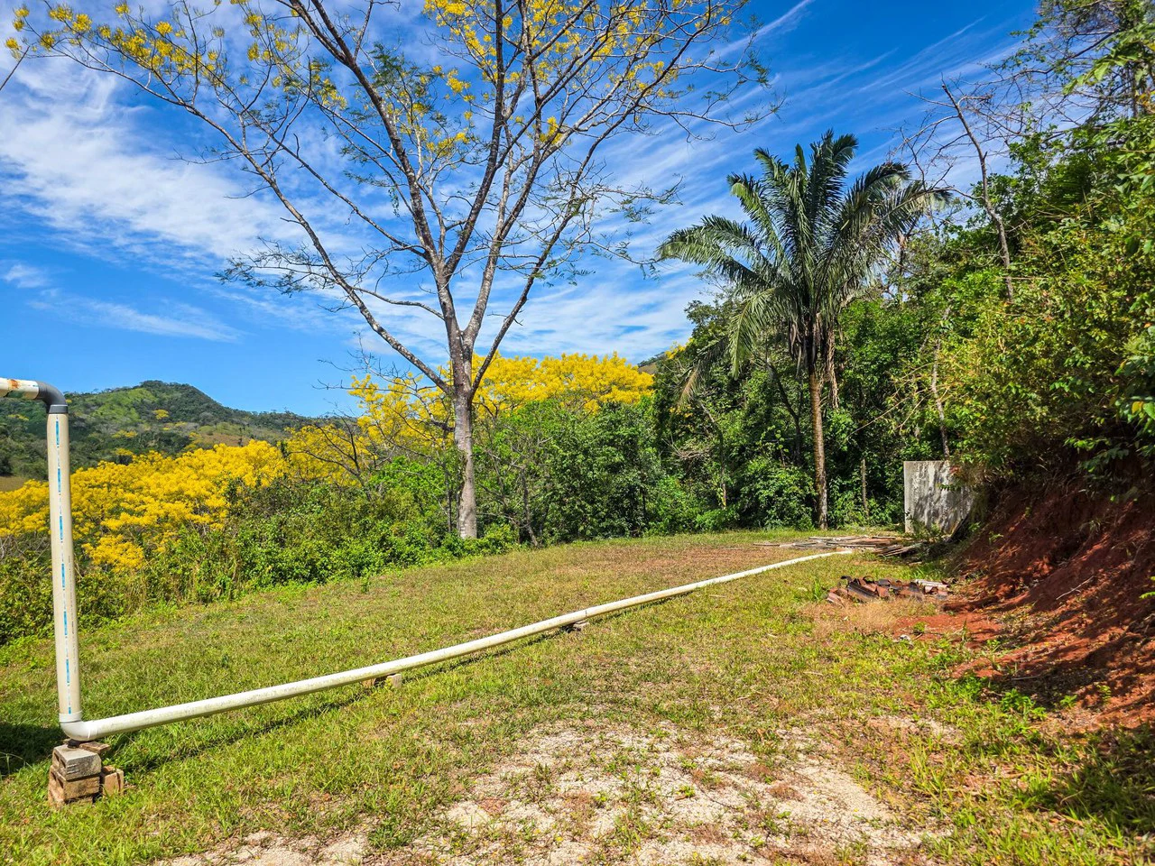 Mountain and Partial Ocean View Lot With Building Permits Approved - Gallery image 7