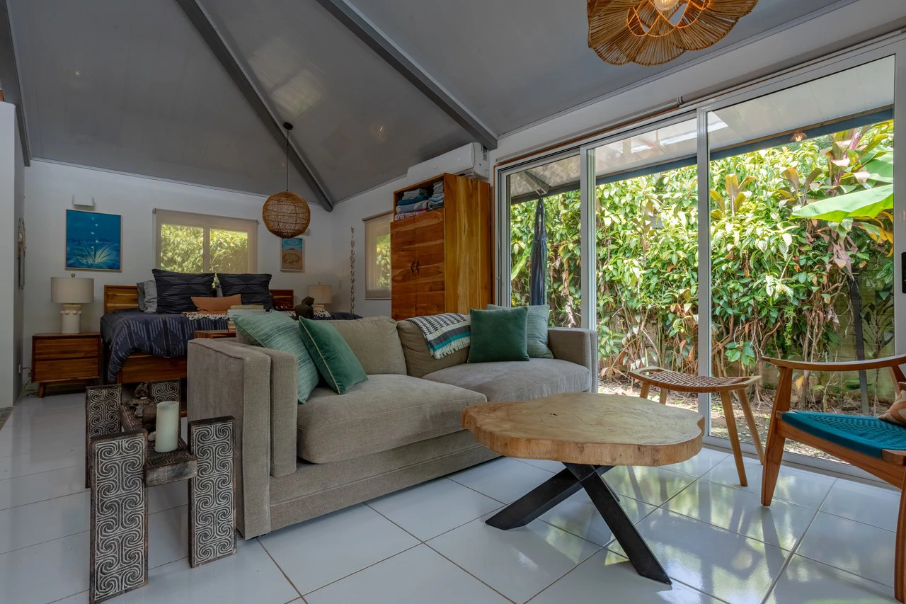 Uvita Beach Bungalow Walking Distance to the National Park - Gallery image 11