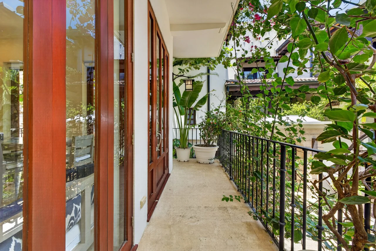 25 Paseo Del Mar: Best-Priced Beachfront Home in Las Catalinas - Gallery image 6