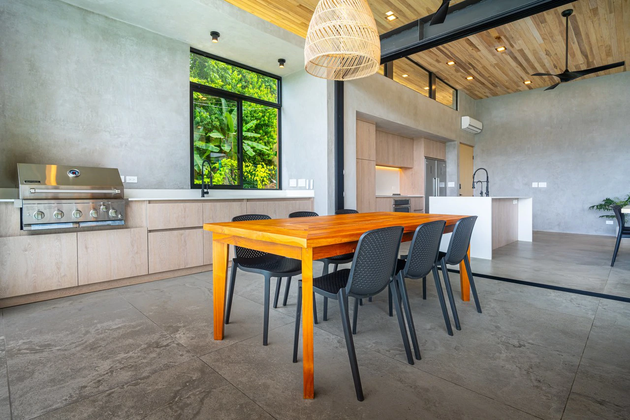 Casa La Artista: Sleek Modern Retreat with Ocean & Mountain Views in Ojochal - Gallery image 9
