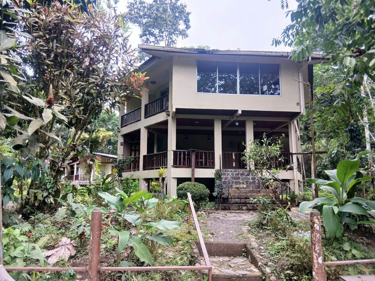 ECO TOURISM PARADISE: Turnkey Boutique Hotel in Nature! - Gallery image 6