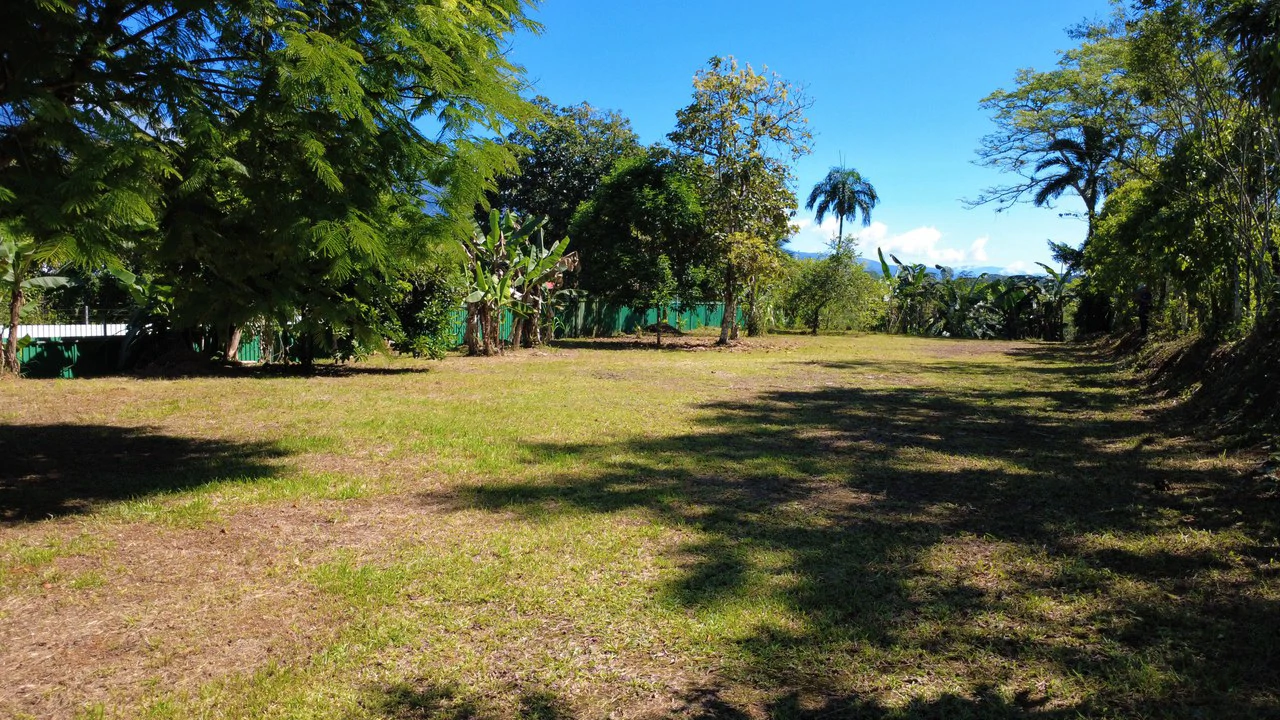 Countryside Home Construction Site For Sale in San Pedro - Gallery image 23