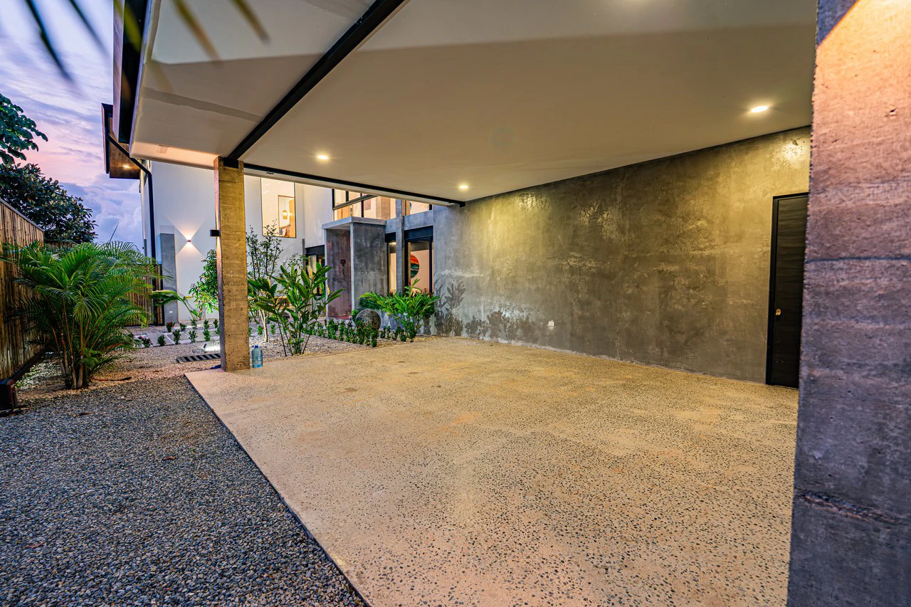 Casa Las Brisas Stunning Whale’s Tail Ocean View Home in Uvita - Gallery image 79