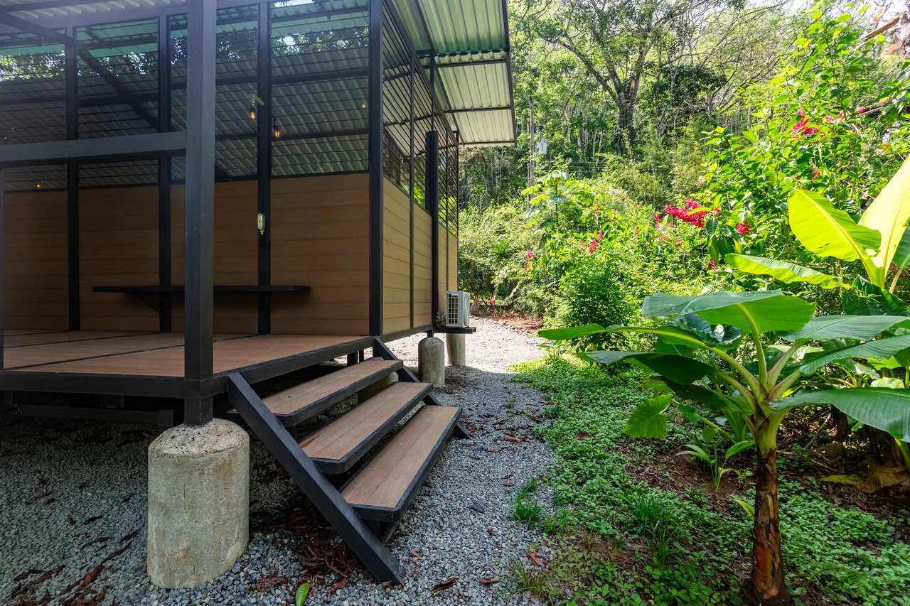 4 Unit Riverfront Micro Resort Minutes to Beach - Gallery image 6