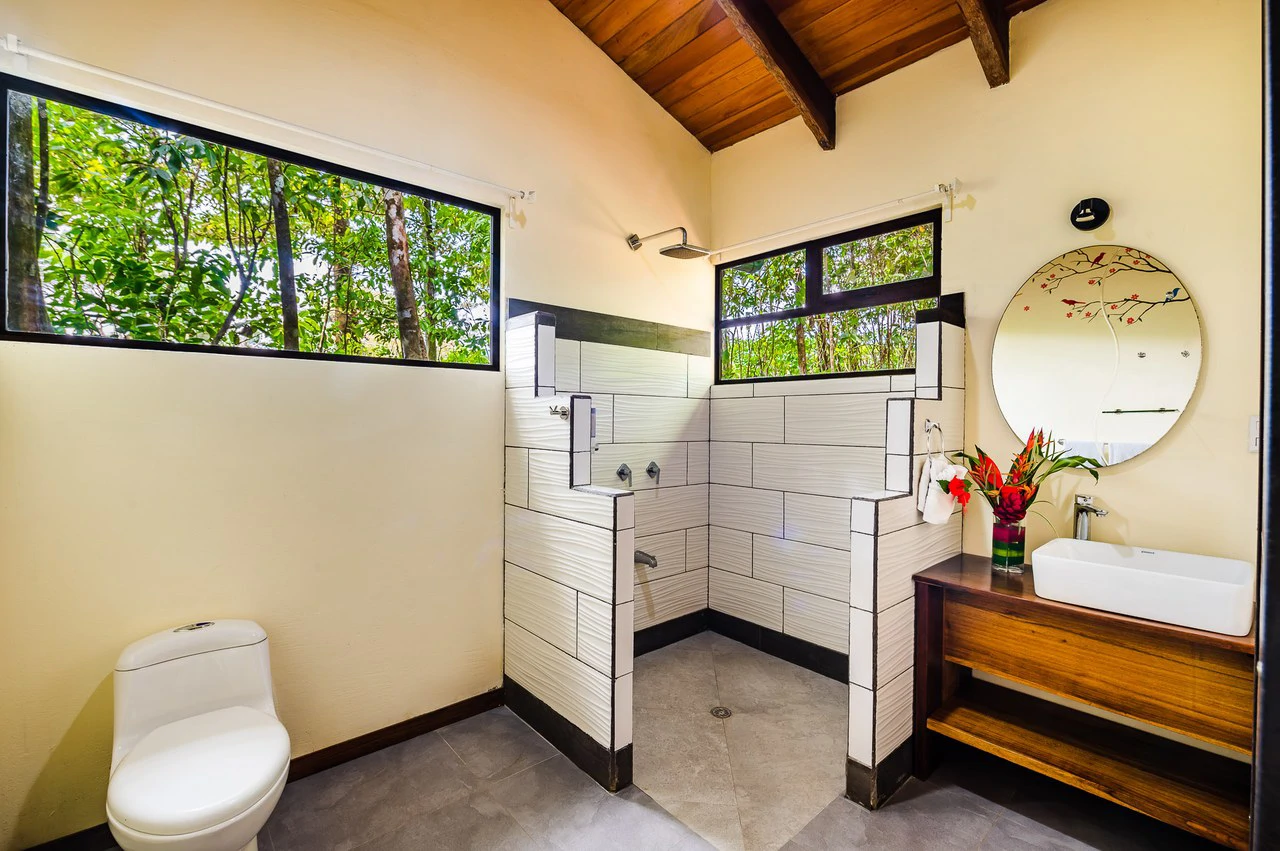 Casitas Tenorio B&B: Turnkey Eco-Lodge in Bijagua: Profitable Business, Sustainable Luxury, and Breathtaking Nature - Gallery image 36