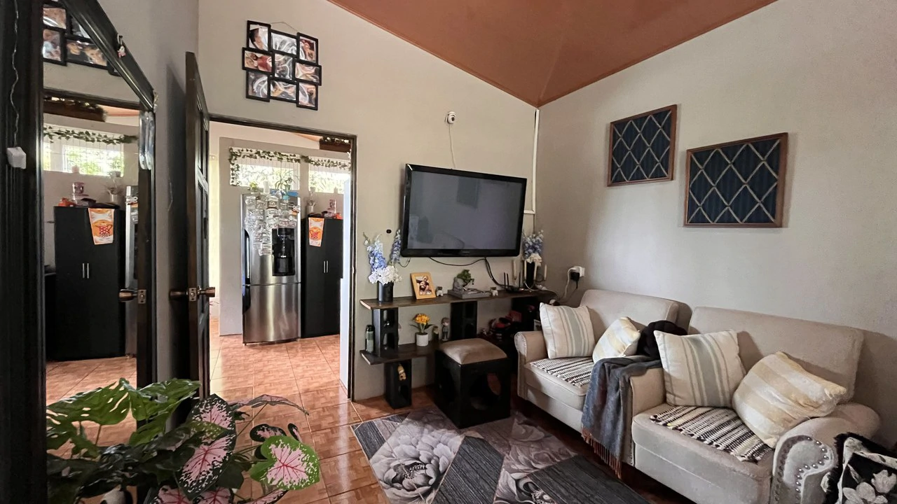House For Sale in Páramo - photo 7