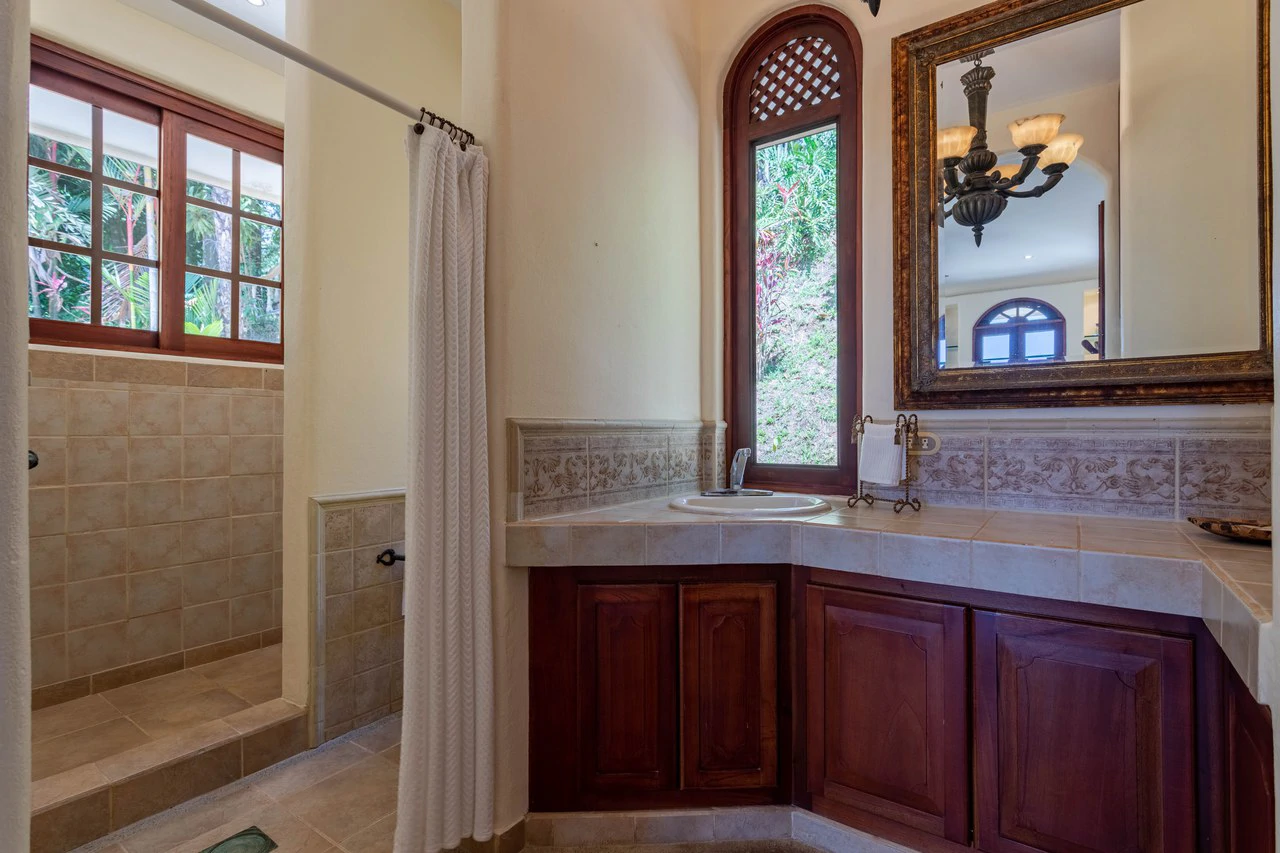 Nido Escondido Luxury Home in Private Community in Dominical - Gallery image 48