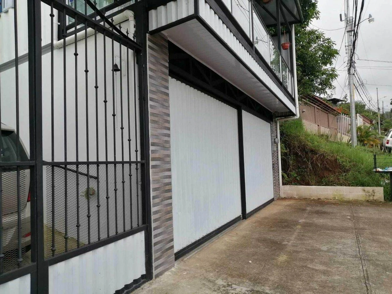 Investor Special!: Income Property with STRONG ROI! - Gallery image 13