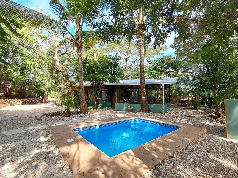 Casa Hippie: Charming Costa Rican-Style Home – Fully Renovated in 2024