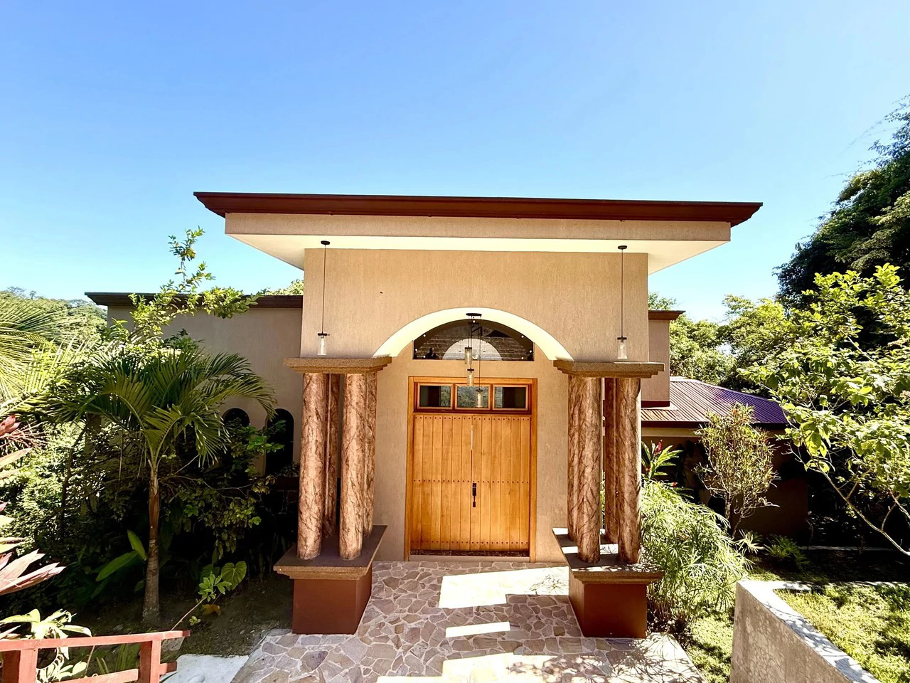 Casa Miramar: $1,000,000 Million Buys you your very own Private Mountain Paradise with Ocean View ! - Gallery image 28