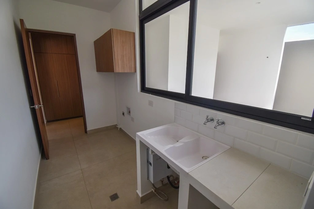 House For Sale in Los Laureles - Gallery image 23