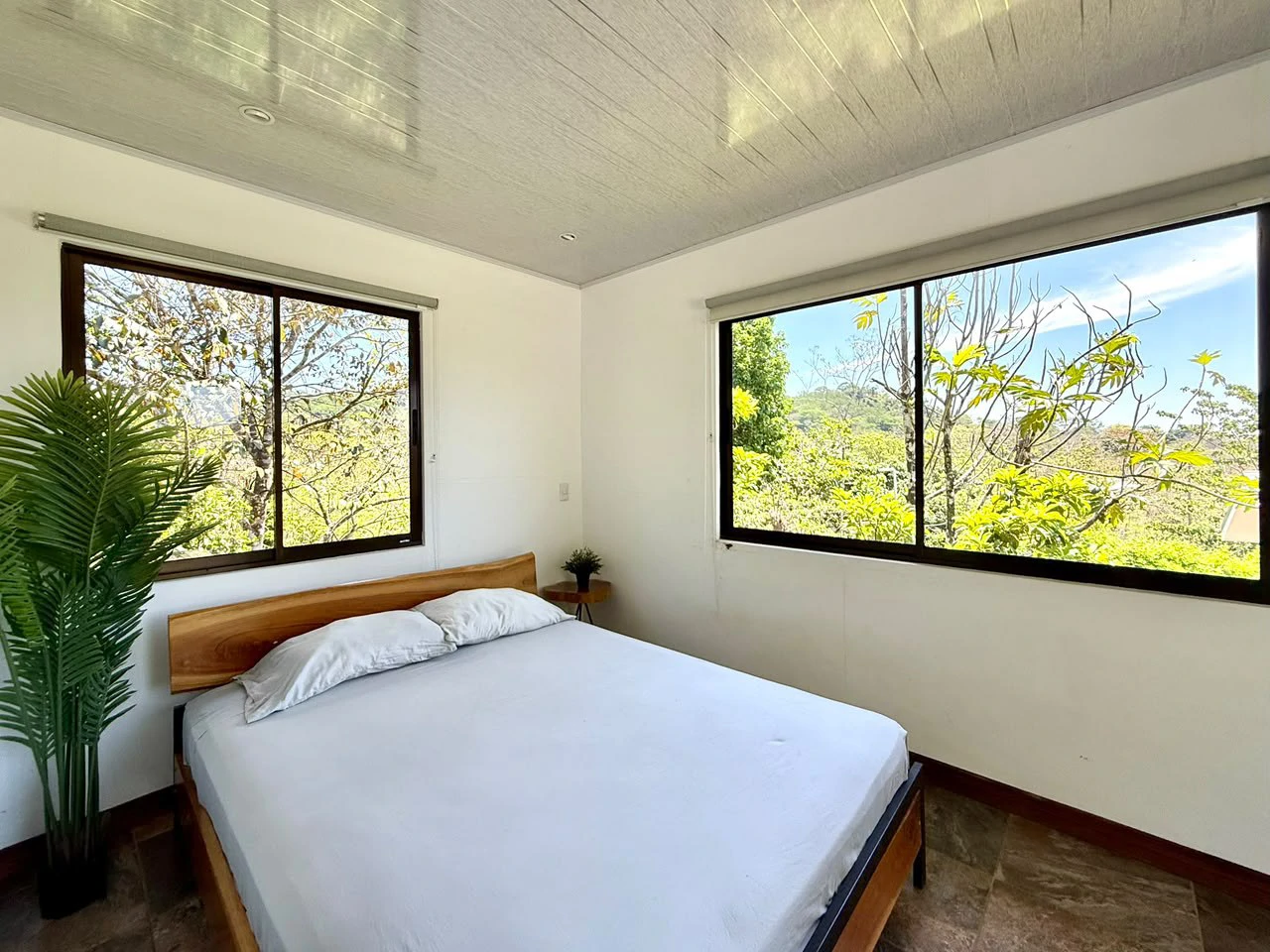 Vista de las Pirámides de Santa Fe: $175,000 USD Modern Mountain View Home for Sale in Cobano, Costa Rica - Gallery image 16